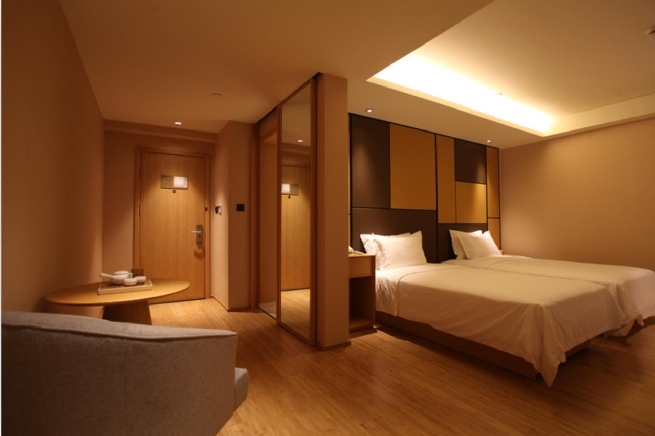 Ji Hotel Shanghai Kangqiao Xiuyan Road Buitenkant foto
